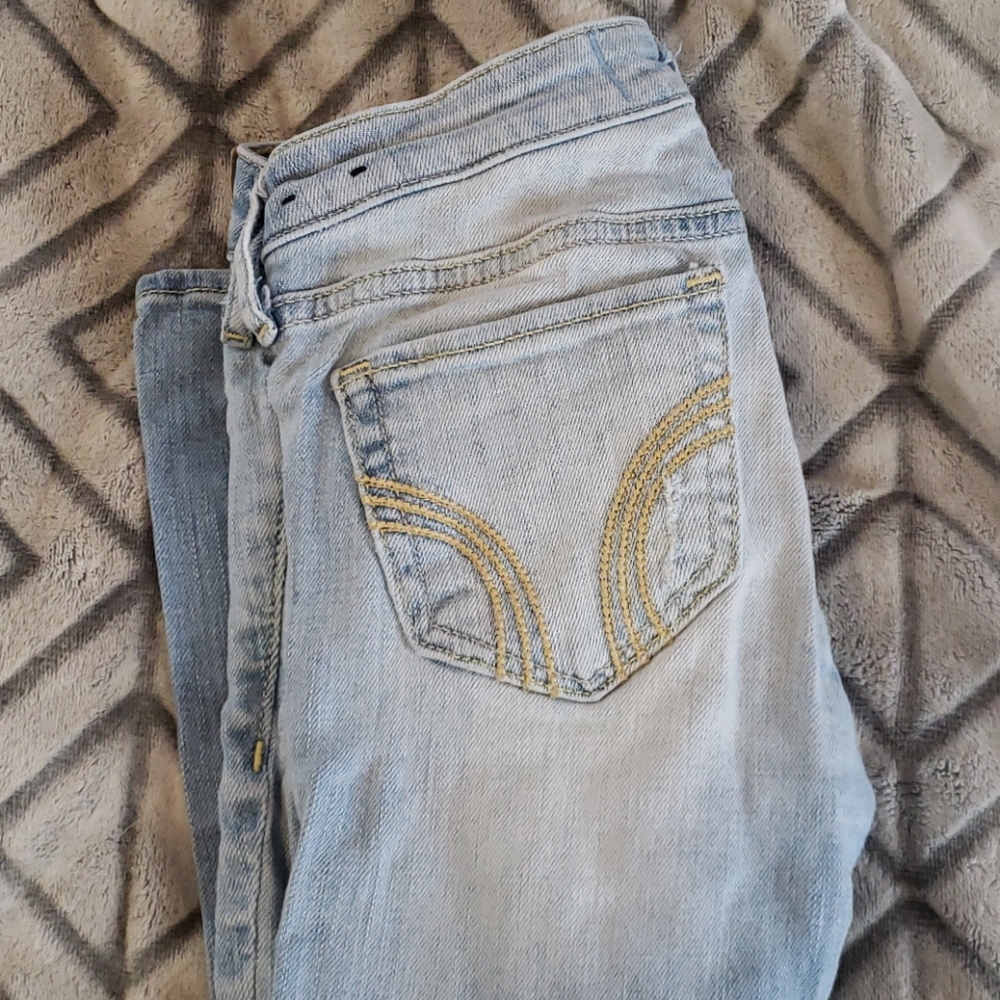 Hollister jeans